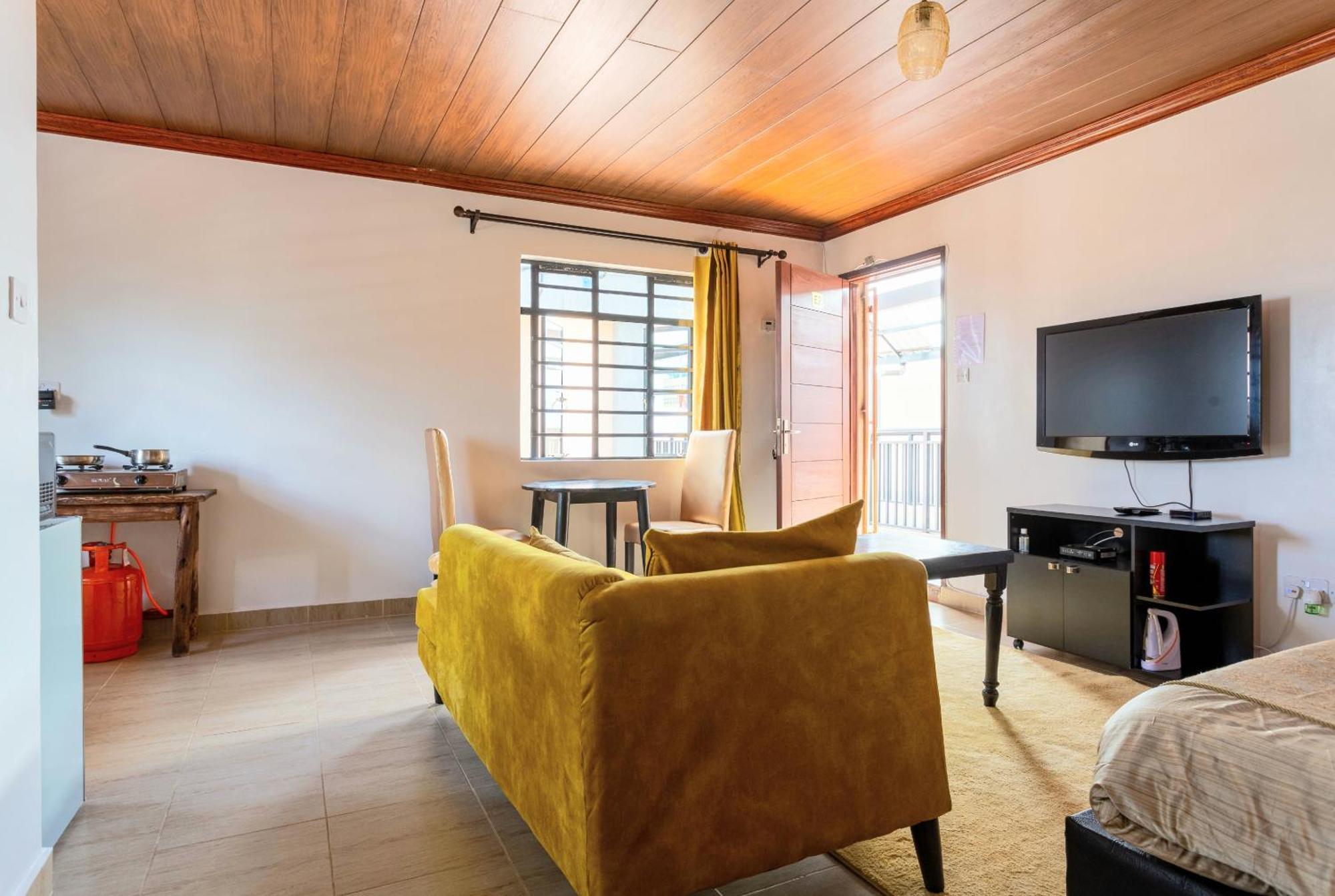 Penthouse Rooftop Studio With King Bed Nairobi Extérieur photo