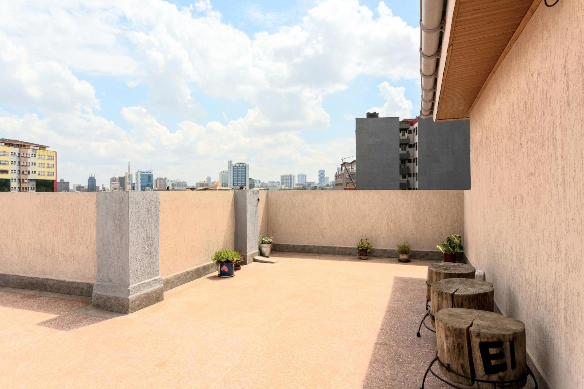 Penthouse Rooftop Studio With King Bed Nairobi Extérieur photo